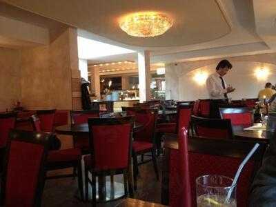 To Kyo Wok Kitchen & Sushi