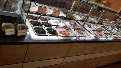 To Kyo Wok Kitchen & Sushi