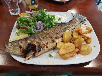 Jonas Fischmarkt Und Grill