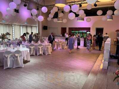 Rennbahn Neuss Event & Gastronomie Gmbh