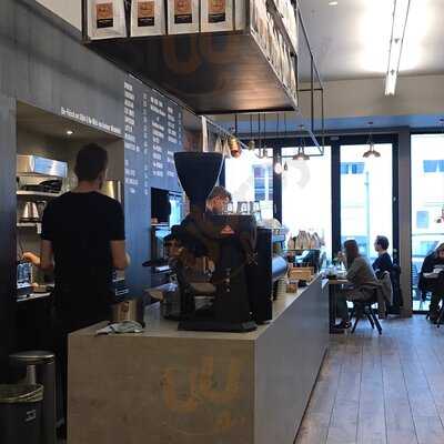 Nela's Coffee & Kitchen