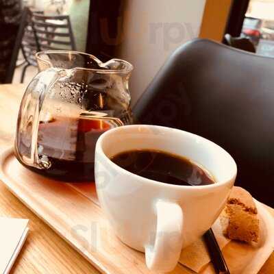 Nela's Coffee & Kitchen