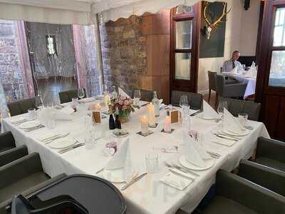 Fidelitas Im Alten Schloß Zu Hohenbaden