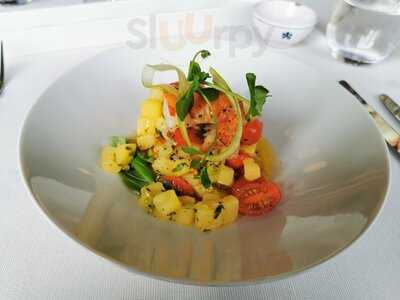 Erasmus Restaurant Und Laden