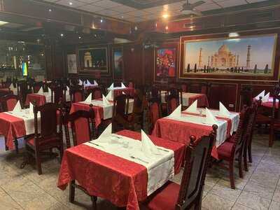 Taj Tandoori