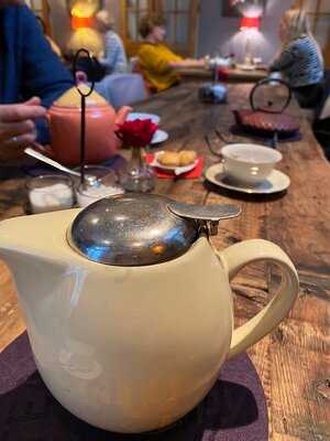 Varietee Teehaus & Restaurant