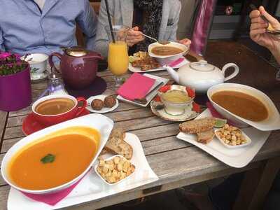 Varietee Teehaus & Restaurant