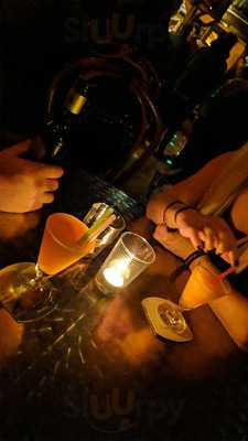 Charly's Musikkneipe