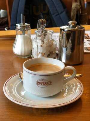 Cafe Kandler
