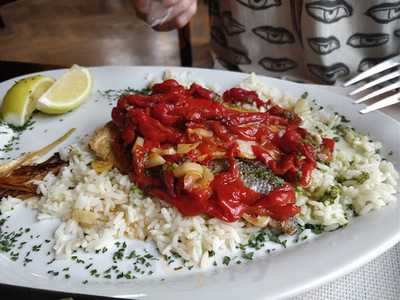 De Luna - Die Gemütliche Spanische Ecke