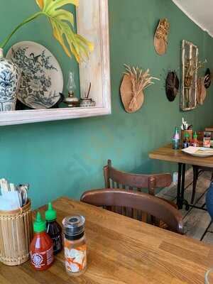 Do - Street Food Vietnam