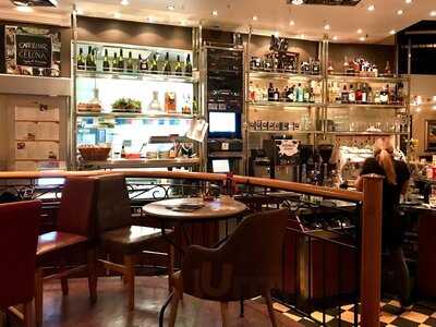 Cafe Bar Celona