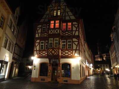 Weinhaus Zum Spiegel