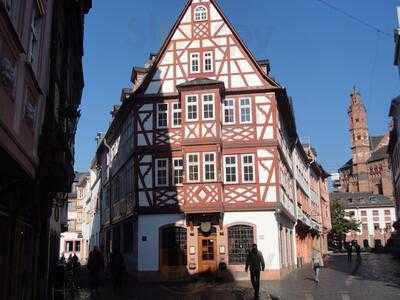 Weinhaus Zum Spiegel