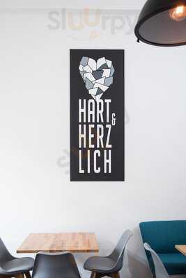 Hart & Herzlich