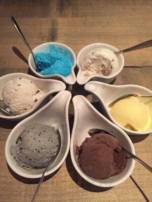 Yukisaki-sushi & Grill