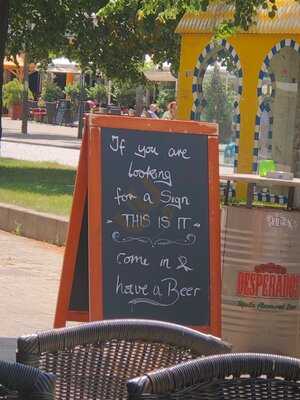 Dhillons Irish Bar & Grill