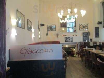Cafe Giaccomo