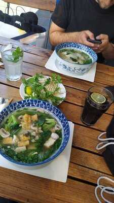 Bun Pho Vietnamesische Kuche