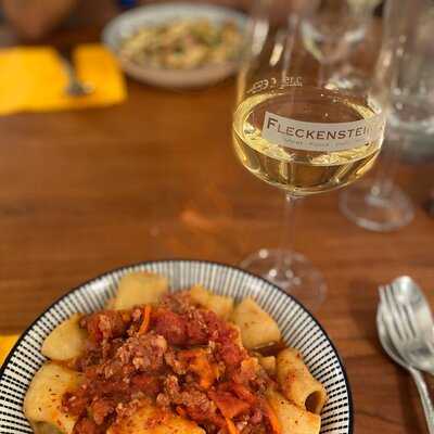 Fleckenstein's Restaurant. Wine. Bar.