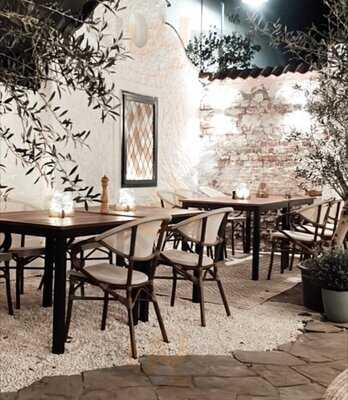 Maternus Restaurant & Weinhaus