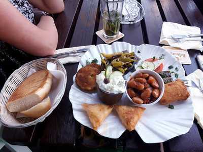 Taverne Mykonos Grill