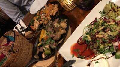 Habana Restaurant & Barlounge