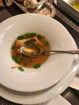 Cuxx Restaurant & Bistro