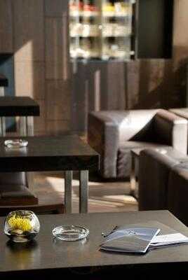 Cuxx Restaurant & Bistro