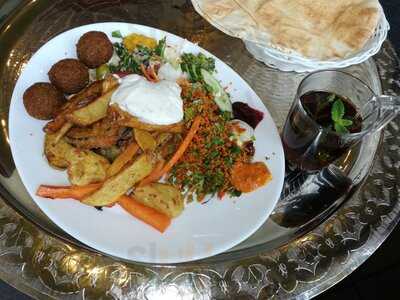 Kabibi Karlsruhe: Schawarma Und Falafel