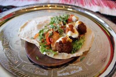 Kabibi Karlsruhe: Schawarma Und Falafel