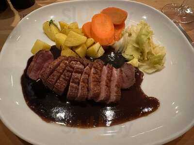 Trattoria La Castagnas - Italienisches Restaurant In Düsseldorf