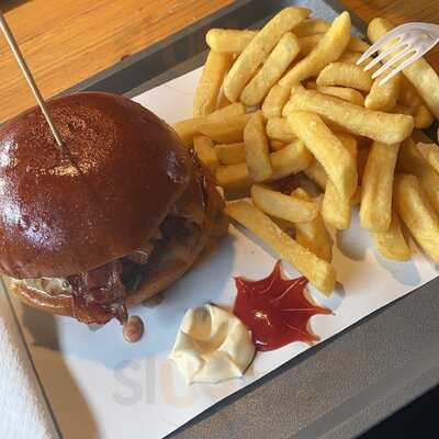 Graveyard Burger Guys