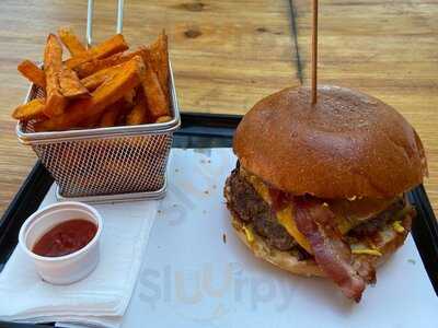 Graveyard Burger Guys