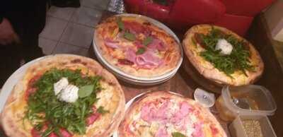 Il Pomodoro Silberburgstr. S-west