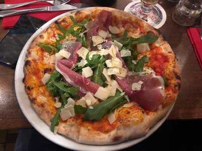 Il Pomodoro Silberburgstr. S-west