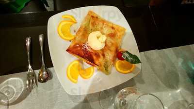 Pur Restaurant Café