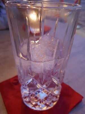 Gin House Im Hotel Suitess