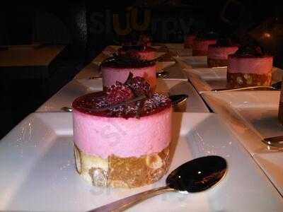 Vertical Die Weinbar