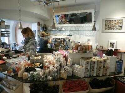 Dolce Vita Coffee Shop