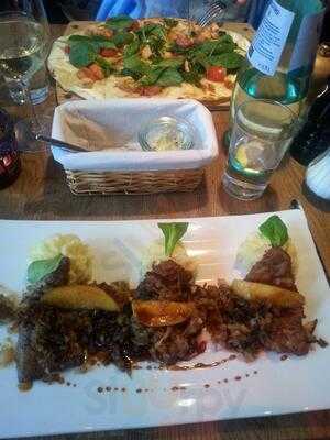 Zizou Brasserie & Bar