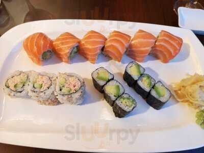 Takeshi Sushi Bar