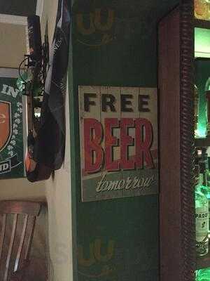 Shamrock's Irish Pub