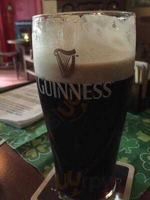 Shamrock's Irish Pub
