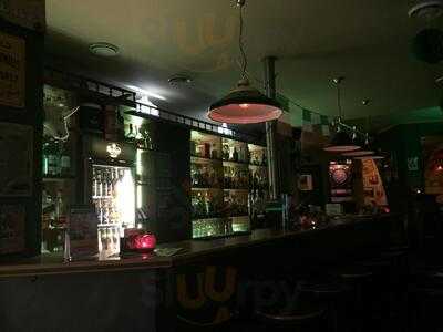 Shamrock's Irish Pub