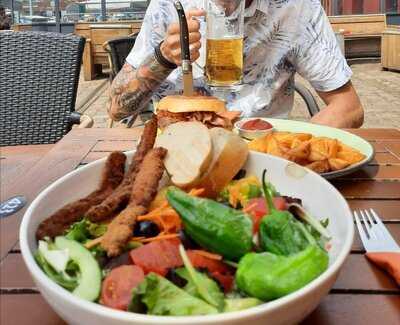 Cafe & Bar Celona Lübeck