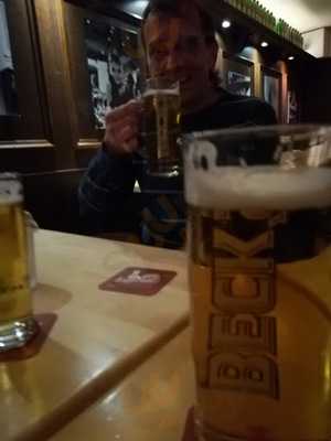 Joe Enochs Sportsbar