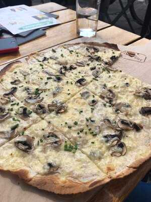 Le Feu Der Flammkuchen In Paderborn