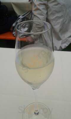 Parkrestaurant Schloss Hohenfeld