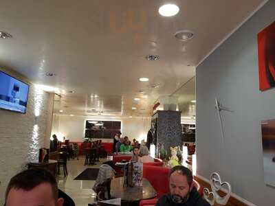 Eis Cafe Gelatissimo